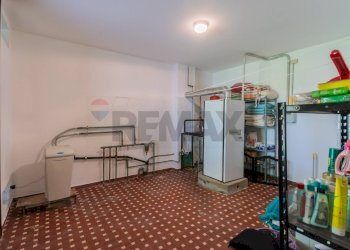 Camera / camera da letto - Villa VIA DE VITTORI
 
1, Saltrio - foto 41