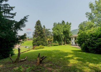 Giardino - Villa VIA DE VITTORI
 
1, Saltrio - foto 53