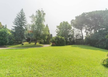 Giardino - Villa VIA DE VITTORI
 
1, Saltrio - foto 54