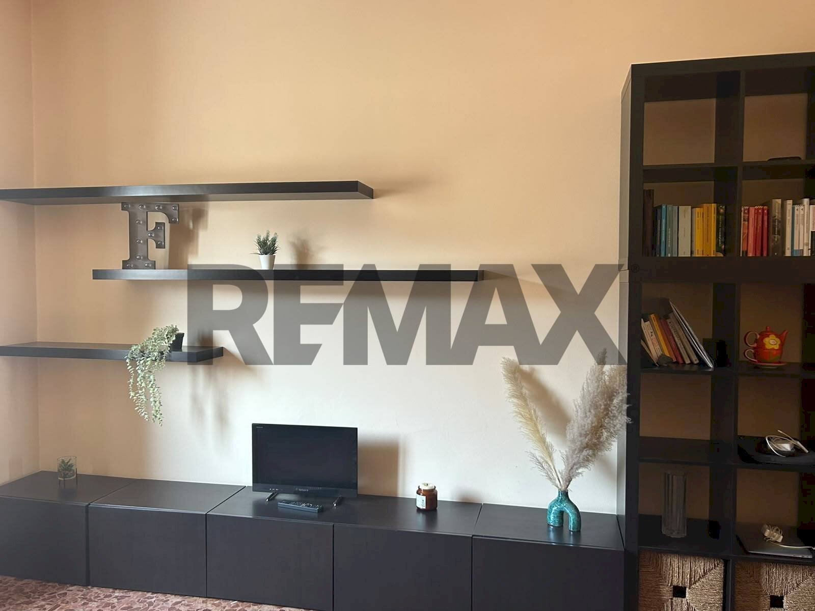 Soggiorno - Two-room apartment Via Cavour
14, Varese - photo 2