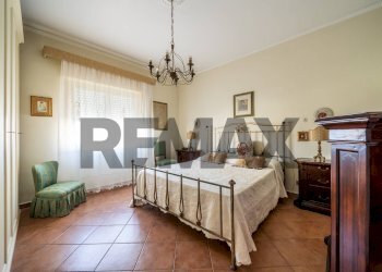 Camera da letto - Four-room apartment Via Gino Funaioli
19, Palermo - photo 4