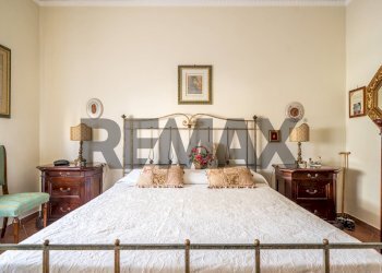 Camera da letto - Four-room apartment Via Gino Funaioli
19, Palermo - photo 17