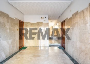 Androne - Four-room apartment Via Gino Funaioli
19, Palermo - photo 23