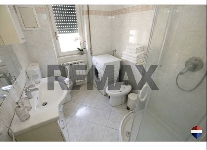 Bagno - Quadrilocale Via Terpi
28, Genova - foto 2