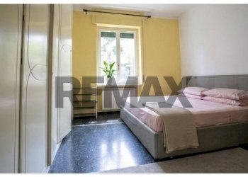 Camera / camera da letto - Quadrilocale Via Terpi
 
28, Genova - foto 8