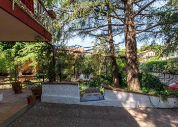 Giardino - Casa semi indipendente Via San Nicola
 
38, Nicolosi - foto 8