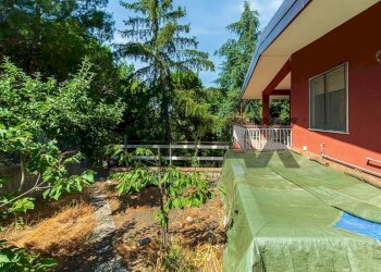 Giardino - Casa semi indipendente Via San Nicola
 
38, Nicolosi - foto 18