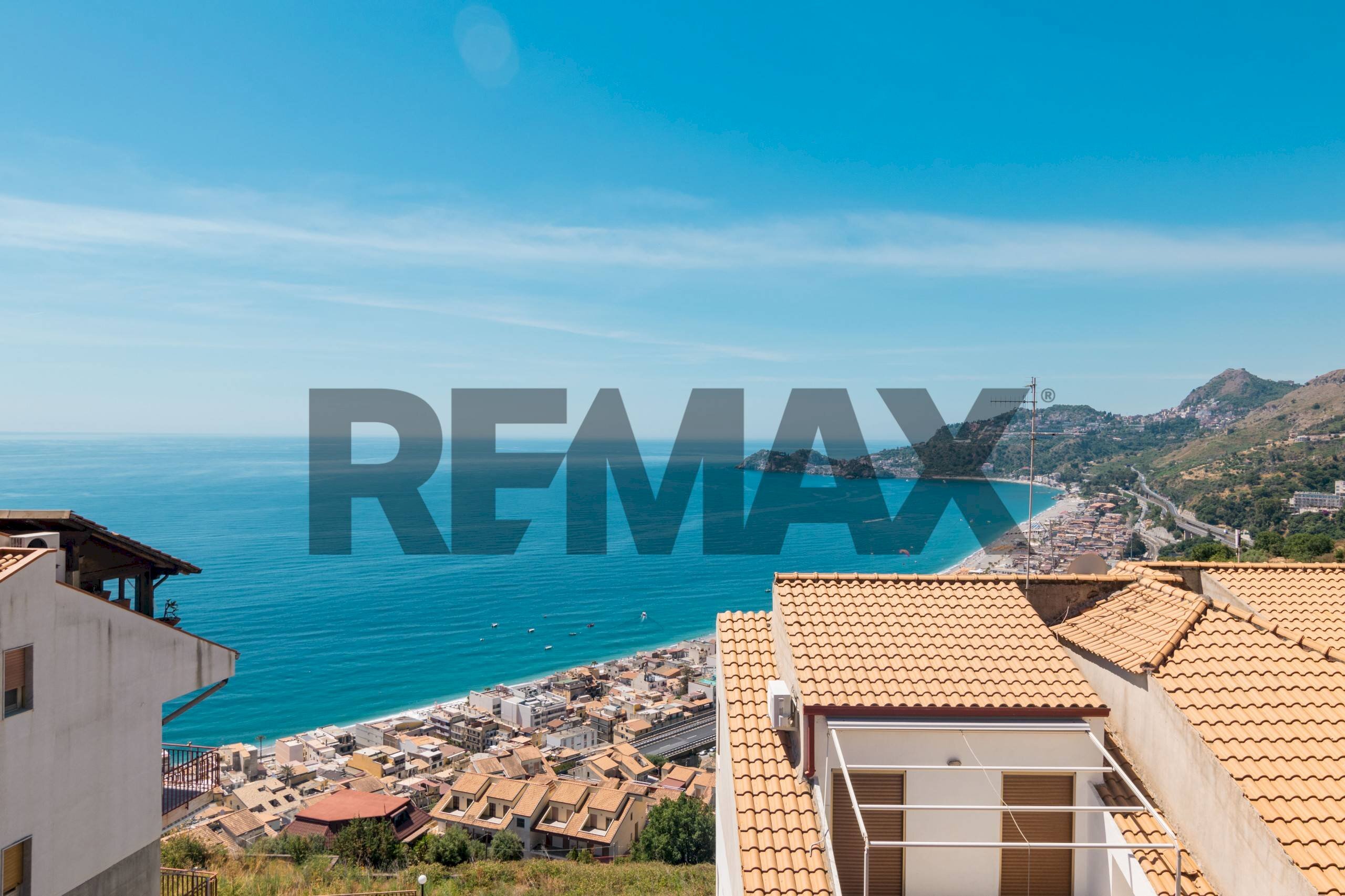 Vista dell\'acqua - Four-room apartment Contrada Andreana
 
snc, Letojanni - photo 1
