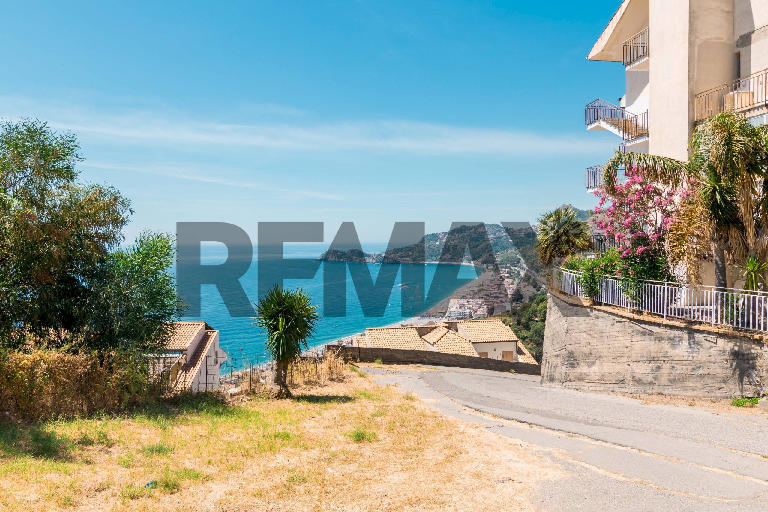 Vista dell\'acqua - Four-room apartment Contrada Andreana
snc, Letojanni - photo 2