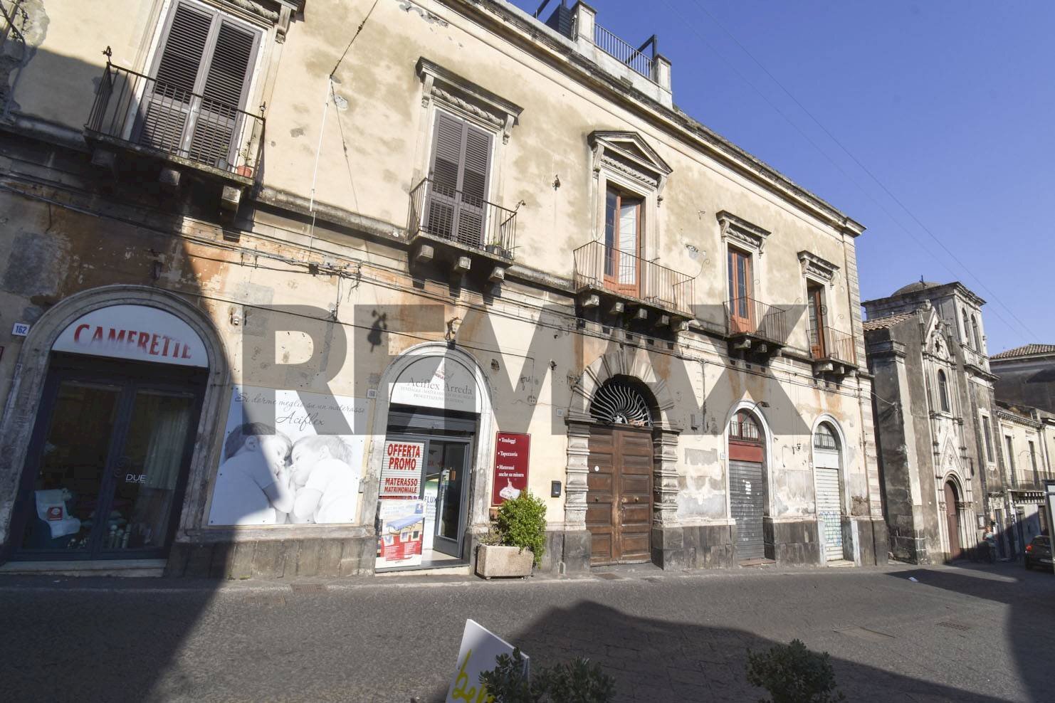 Edificio all\'aperto - Commercial Premises Via Vittorio Emanuele II
 
156, Acireale - photo 1