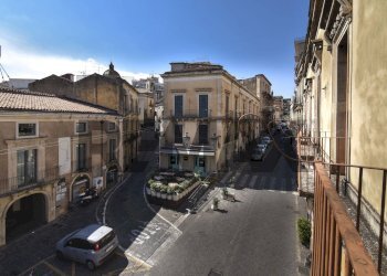 Edificio all\'aperto - Commercial Premises Via Vittorio Emanuele II
156, Acireale - photo 5
