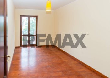 Stanza vuota - Villa a Schiera Via Pier Luigi Deodato
 
24, San Giovanni la Punta - foto 21