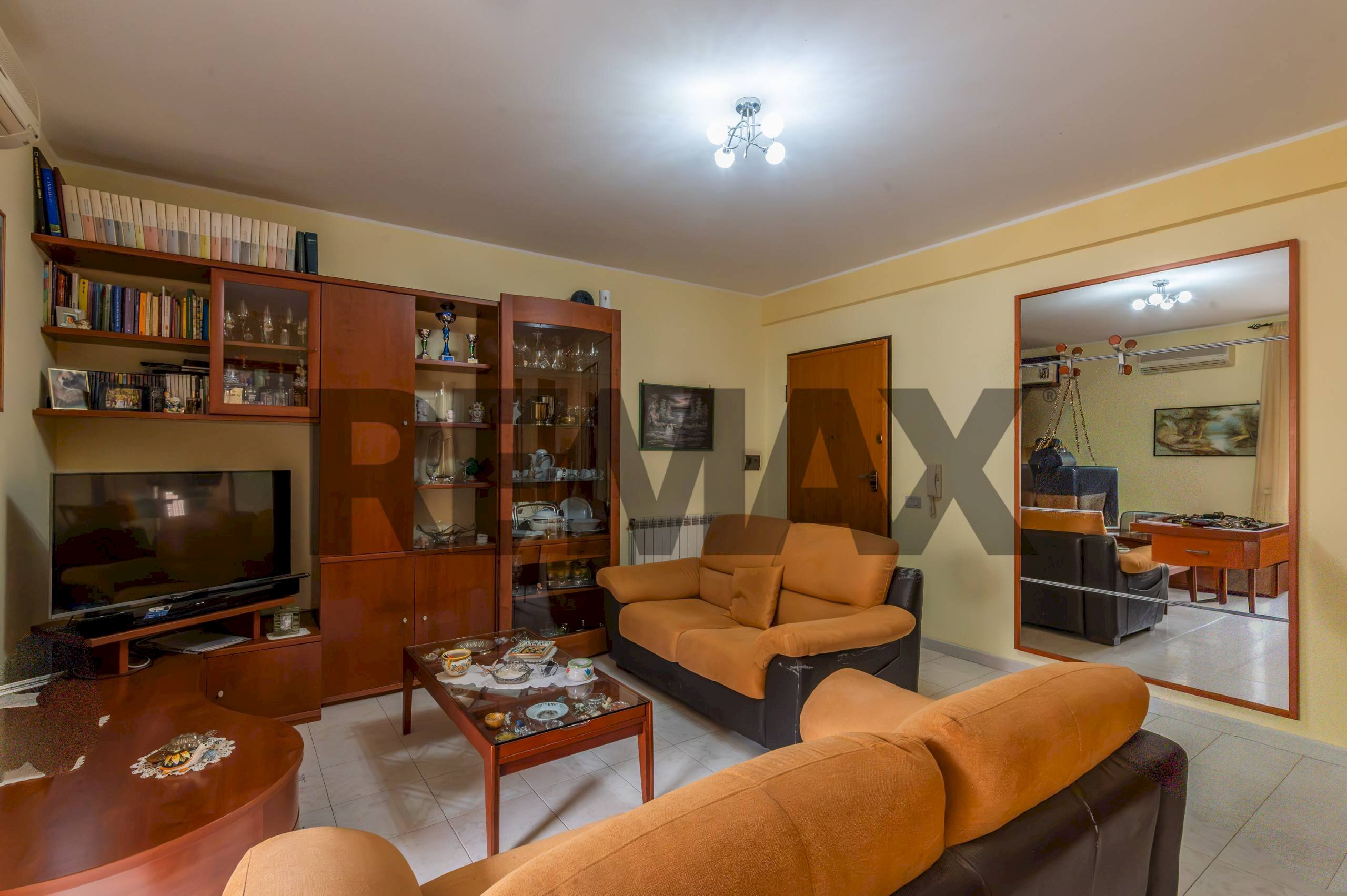 Soggiorno - Appartamento Via Giacomo Leopardi
19, Caltagirone - foto 3