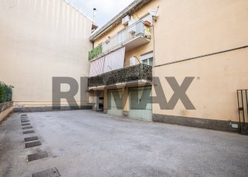 Edificio all\'aperto - Appartamento Via Giacomo Leopardi
 
19, Caltagirone - foto 20