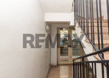 Scale - Three-room apartment Via Antonio Gramsci
 
97/A, Gravina di Catania - photo 19