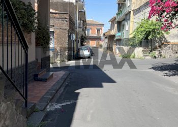 Edificio all\'aperto - Four-room apartment Via XI Traversa
 
130, Belpasso - photo 3