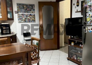 Sala da pranzo - Four-room apartment Via XI Traversa
 
130, Belpasso - photo 5