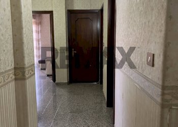 Hall / corridoio - Four-room apartment Via XI Traversa
 
130, Belpasso - photo 12