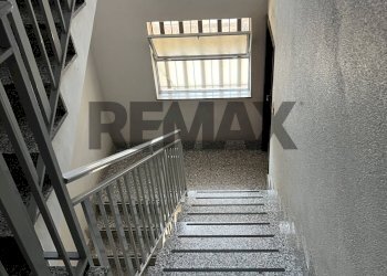 Scale - Four-room apartment Via XI Traversa
 
130, Belpasso - photo 31