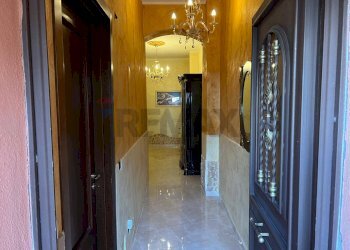 Hall / corridoio - Casa indipendente Via Plebiscito
 
176, Misterbianco - foto 5