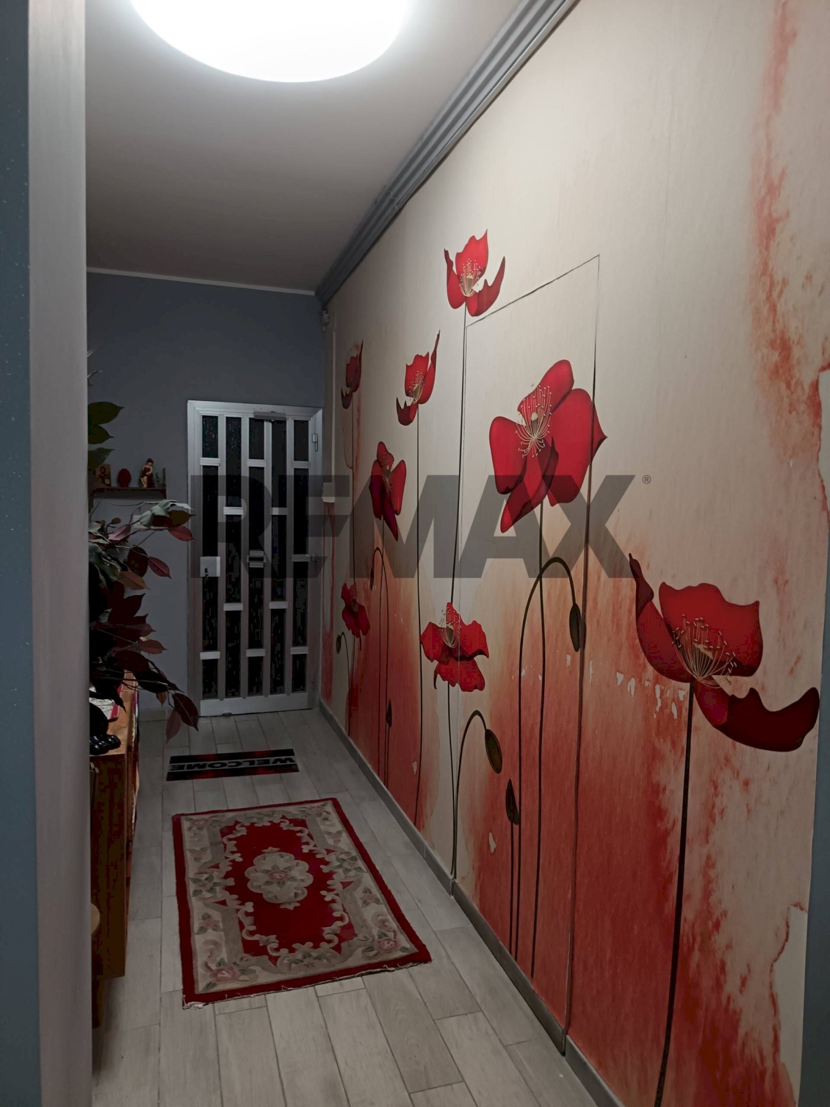 Hall / corridoio - Apartment Via Emanuele Bellia
 
128, Paterno - photo 1