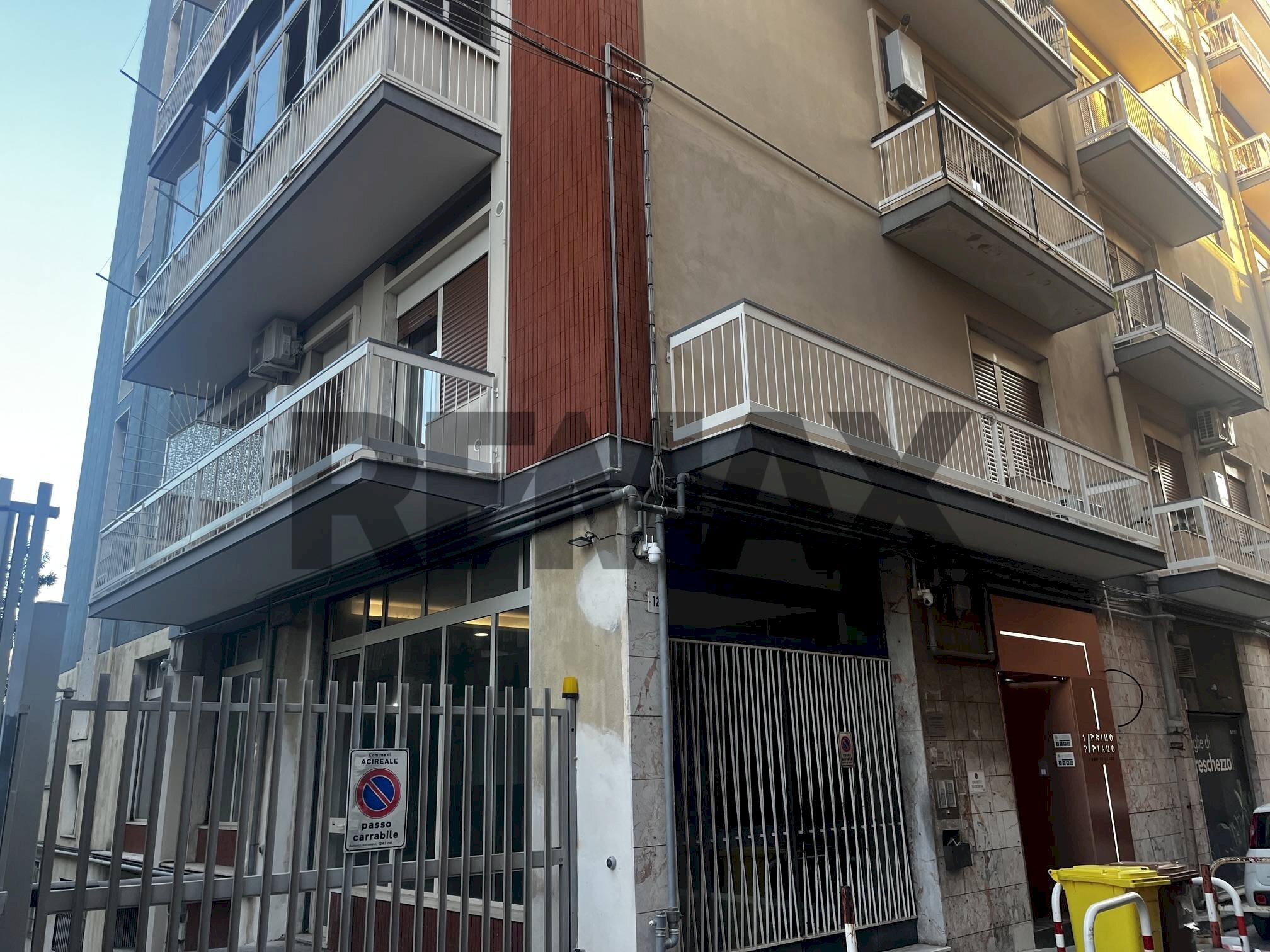Edificio all\'aperto - Trilocale Via Pennisi
12, Acireale - foto 2
