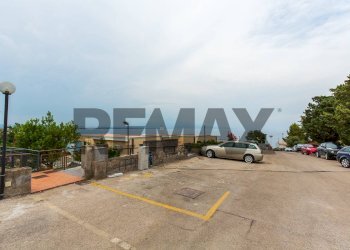 Parcheggio - Two-room apartment C.da Costa Saracena (Residence Oleandri)
 
snc, Augusta - photo 2