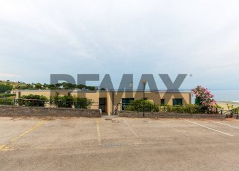 Edificio all\'aperto - Two-room apartment C.da Costa Saracena (Residence Oleandri)
 
snc, Augusta - photo 3