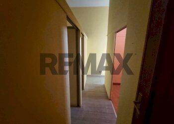 Hall / corridoio - Attività Commerciale Via della Zagara
43, Misterbianco - foto 10