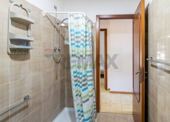 Bagno - Villa Via Mar Rosso
 
8, Catania - photo 29