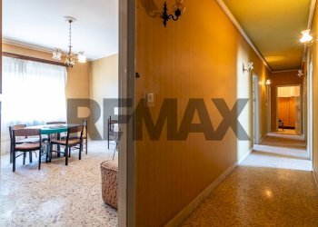 Hall / corridoio - Appartamento Via Santa Maria di Gesù
 
74, Caltagirone - foto 8