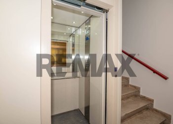 Scale - Appartamento Via Santa Maria di Gesù
 
74, Caltagirone - foto 30