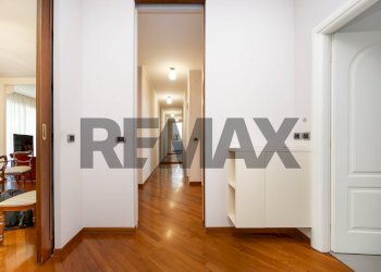 Hall / corridoio - Quadrilocale Via Adeodato Ressi
11, Milano - foto 6