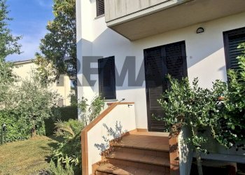 Casa all\'aperto - Villa a Schiera via Fratelli Rosselli
 
13, Laterina Pergine Valdarno - foto 6