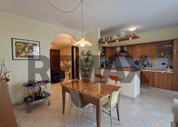 Sala da pranzo - Villa a Schiera via Fratelli Rosselli
 
13, Laterina Pergine Valdarno - foto 16