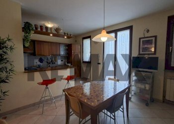 Sala da pranzo - Villa a Schiera via Fratelli Rosselli
 
13, Laterina Pergine Valdarno - foto 18
