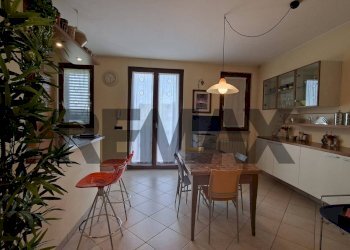 Sala da pranzo - Villa a Schiera via Fratelli Rosselli
 
13, Laterina Pergine Valdarno - foto 19