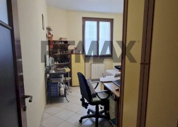 Hall / corridoio - Villa a Schiera via Fratelli Rosselli
 
13, Laterina Pergine Valdarno - foto 26