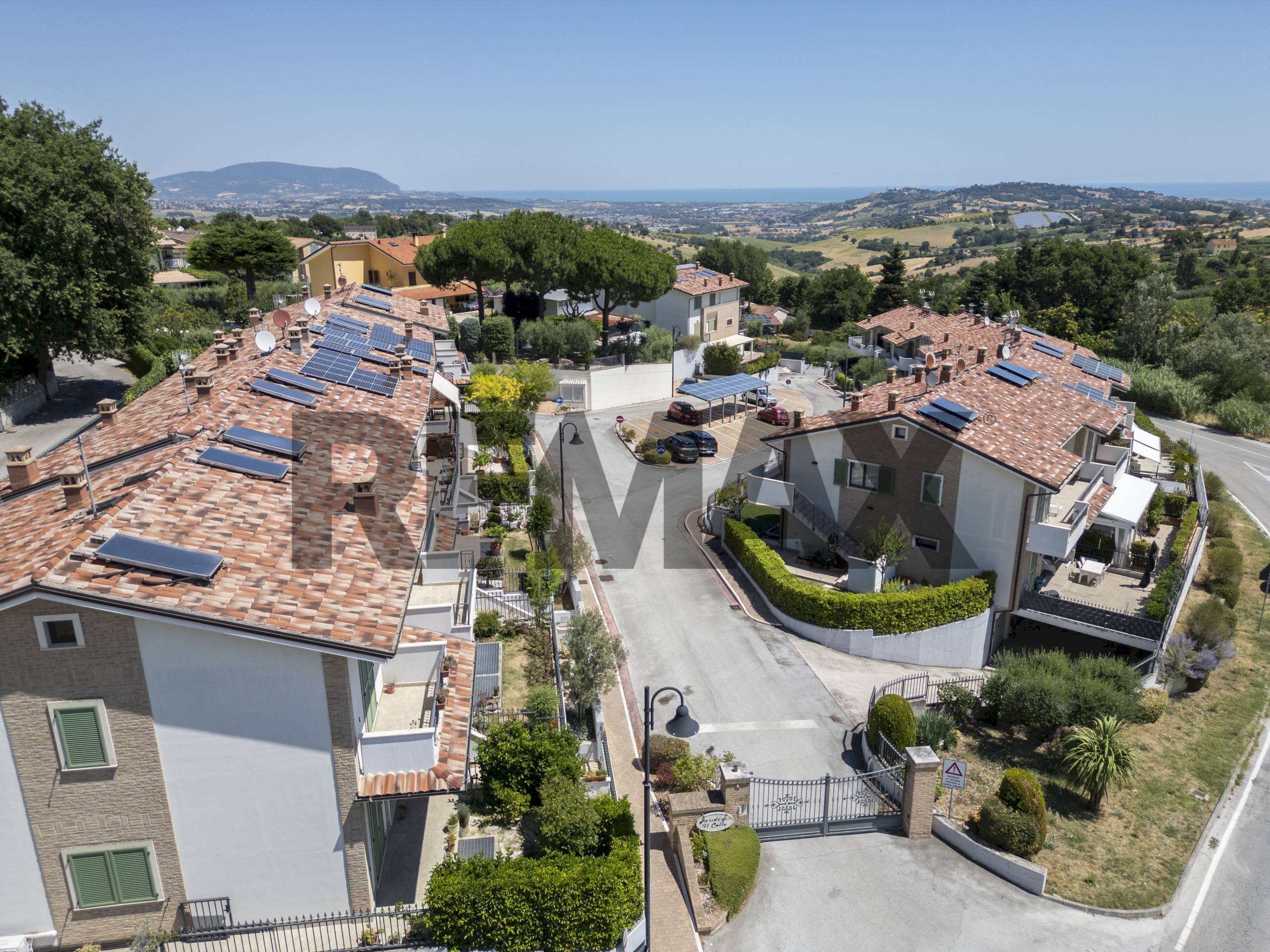 Edificio all\'aperto - Three-room apartment VIA OFFAGNA
9X, Recanati - photo 3