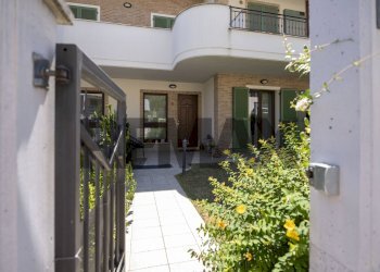 Terrazza - Three-room apartment VIA OFFAGNA
 
9X, Recanati - photo 6