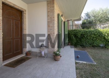 Terrazza - Three-room apartment VIA OFFAGNA
 
9X, Recanati - photo 9