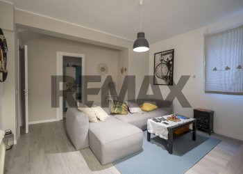 Soggiorno - Three-room apartment VIA OFFAGNA
 
9X, Recanati - photo 37