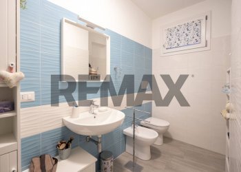 Bagno - Three-room apartment VIA OFFAGNA
 
9X, Recanati - photo 40