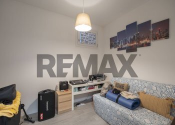 Soggiorno - Three-room apartment VIA OFFAGNA
 
9X, Recanati - photo 43