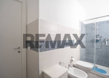 Bagno - Three-room apartment VIA OFFAGNA
 
9X, Recanati - photo 47
