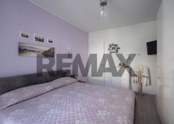 Camera / camera da letto - Three-room apartment VIA OFFAGNA
 
9X, Recanati - photo 56