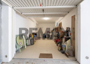 Parcheggio - Three-room apartment VIA OFFAGNA
 
9X, Recanati - photo 75