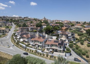 Edificio all\'aperto - Three-room apartment VIA OFFAGNA
 
9X, Recanati - photo 94
