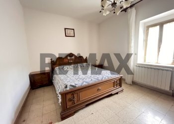 Camera / camera da letto - Casa indipendente Via Pomontina
 
27, Bevagna - foto 14