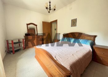 Camera / camera da letto - Casa indipendente Via Pomontina
 
27, Bevagna - foto 16